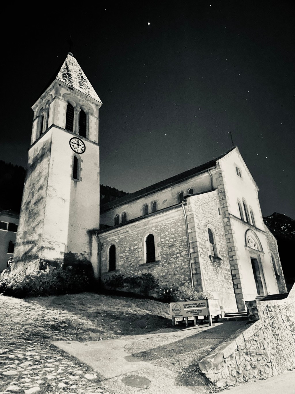 Pinsot et la Ferrière by&nbsp;night